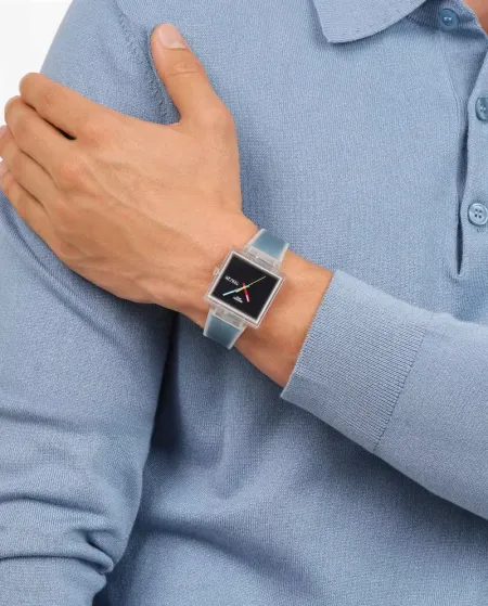 Montre Swatch Et si... Noir transparent ?