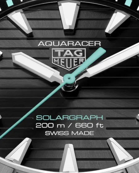 Orologio Tag Heuer Aquaracer Professional 200 Solargraph Nero Titanio 40mm