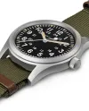 Montre mécanique Hamilton Khaki Field noire avec bracelet NATO en tissu de 42 mm