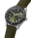 Montre de sport Seiko 5, cadran vert, bracelet en nylon