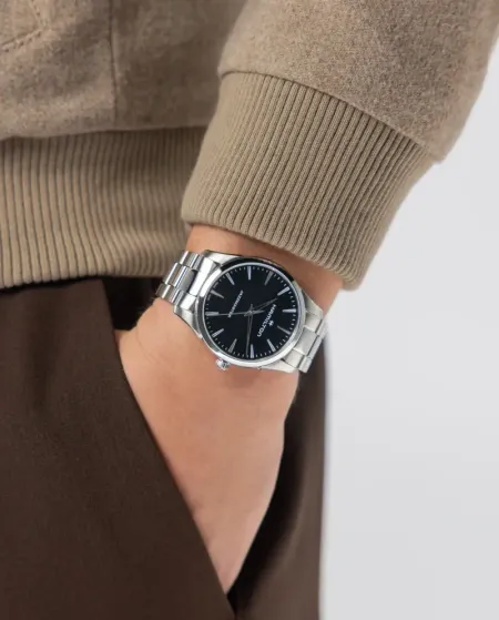 Montre Hamilton Jazzmaster Quartz avec cadran noir et bracelet en acier 40 mm