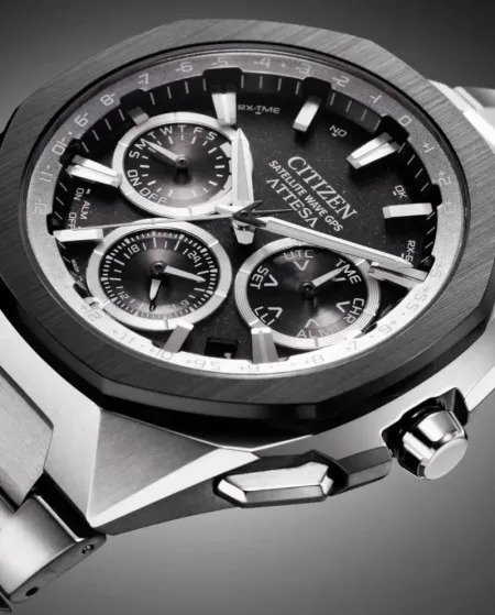 Cronografo Citizen Attesa Eco Drive in Super Titanio Satellite Wave 44 mm
