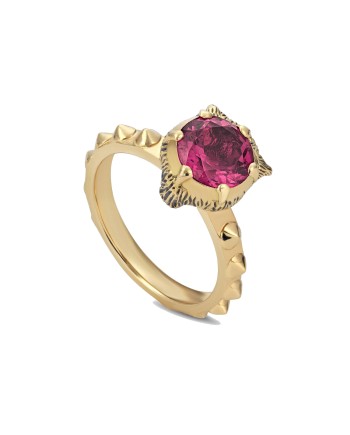 Gucci Le Marché des Merveilles Ring in Yellow Gold, with Pink Tourmaline and Diamonds with a Feline Head