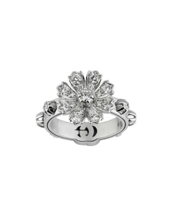 Gucci Flora Ring in White Gold with White Diamonds